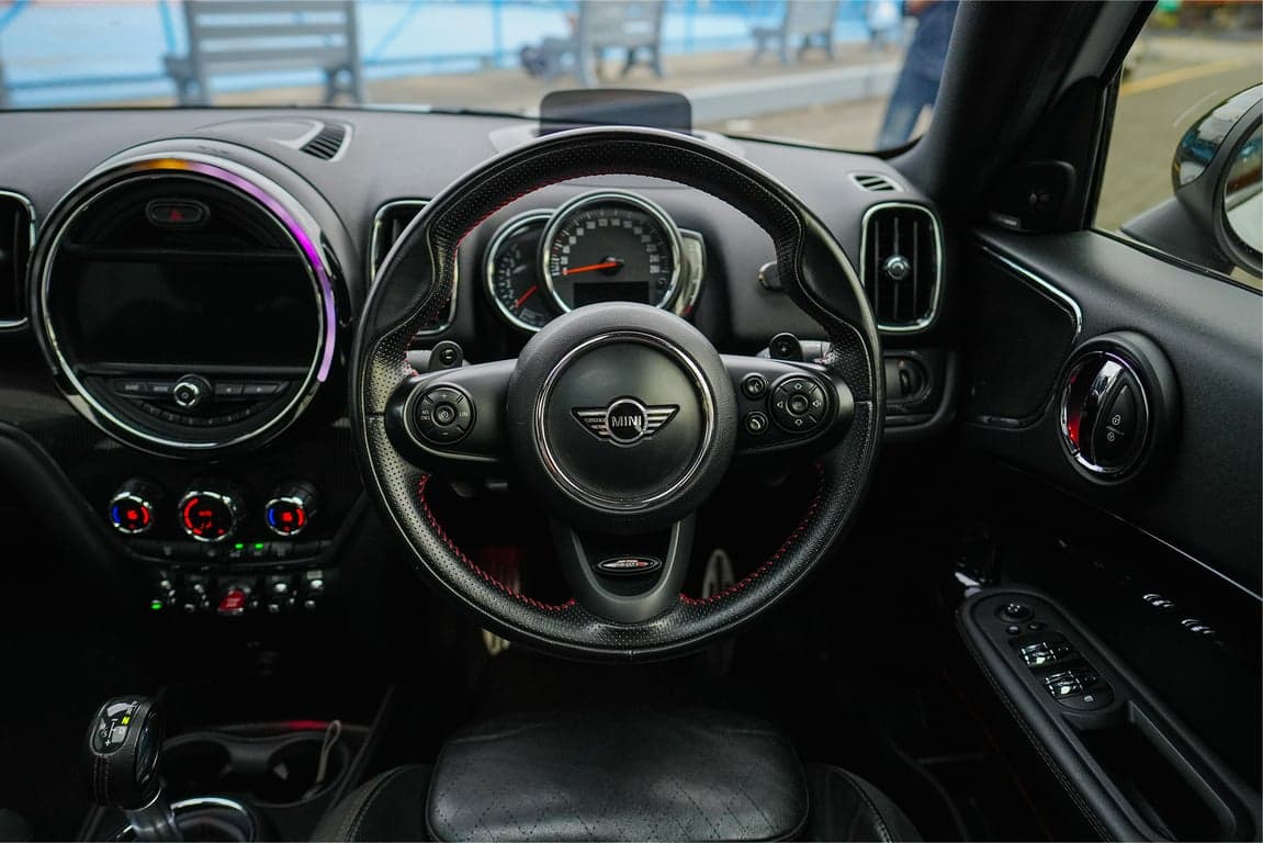 2018 MINI COUNTRYMAN S JCW — Photo 5